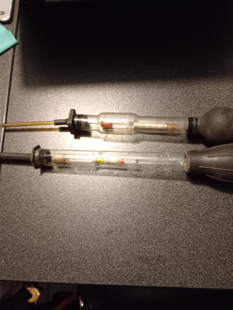 ACCU  TESTER, Ophalen