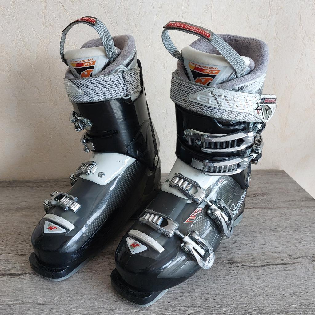 CHAUSSURES DE SKI FEMME NORDICA, TAILLE 25.5 / 39.5, Ophalen, Gebruikt, Schoenen, Nordica