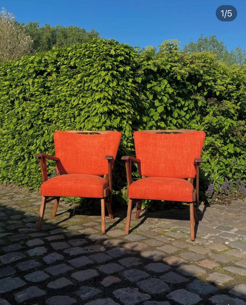 Set van 2 vintage armstoelen (geherstoffeerd), Ophalen, Zo goed als nieuw