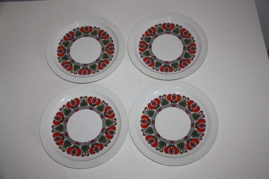 Pontesa ironstone hollands bont serie bloem motief 4 borden, Antiek en Kunst, Verzenden