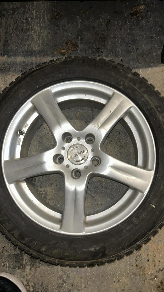 4 pneus hiver et jantes alu 16 pouces, Gebruikt, 16 inch, Banden en Velgen, Personenwagen
