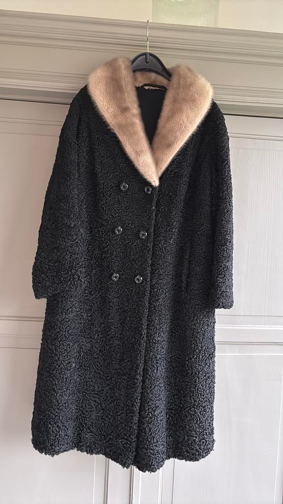 Prachtige jas in astracan Large , mooi model, Ophalen, Zo goed als nieuw, Maat 42/44 (L), Overige kleuren
