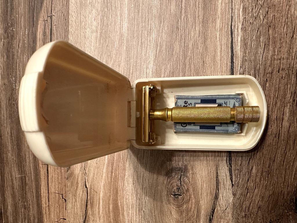 Veiligheids scheermes Gilette, Antiquités & Art, Antiquités | Outils & Instruments, Enlèvement ou Envoi