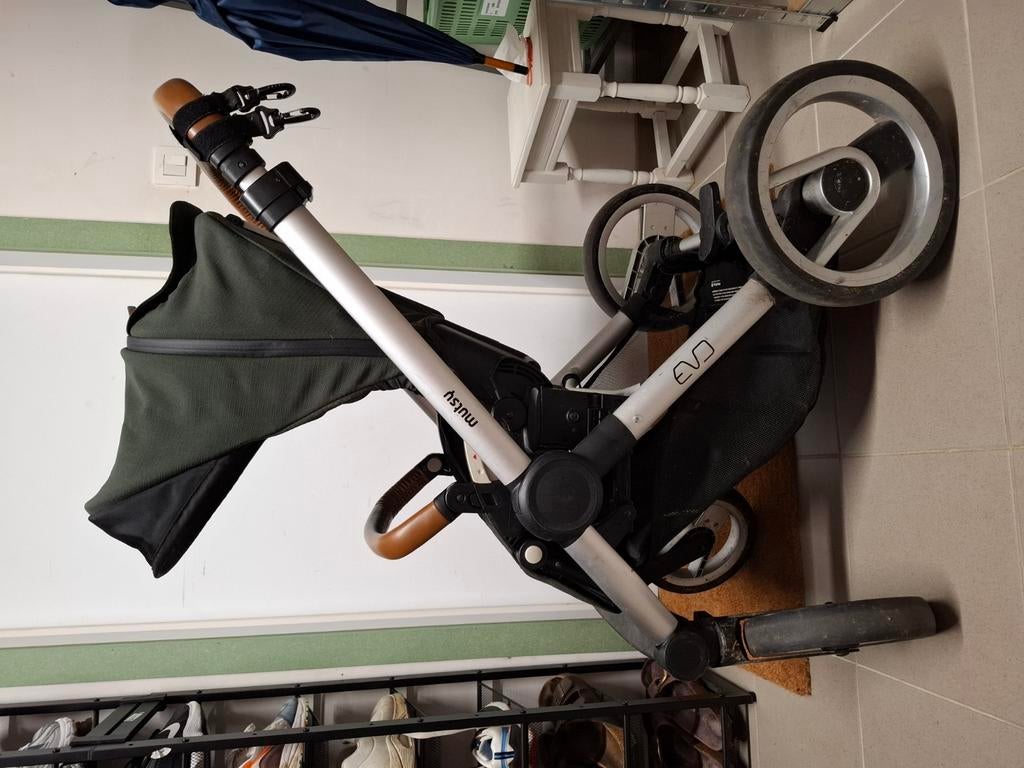 MUTSY buggy + babymand, Enlèvement, Comme neuf, Mutsy
