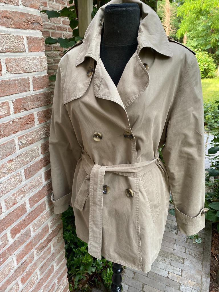 Xandres khakibeige trench coat - 38, Kleding | Dames, Maat 38/40 (M), Beige, Ophalen of Verzenden, Zo goed als nieuw