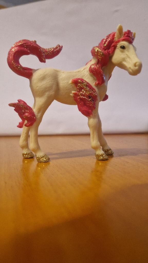 Schleich Bayala Alyssia Pouliche de la chance 292337, Enlèvement ou Envoi, Comme neuf, Fantasy