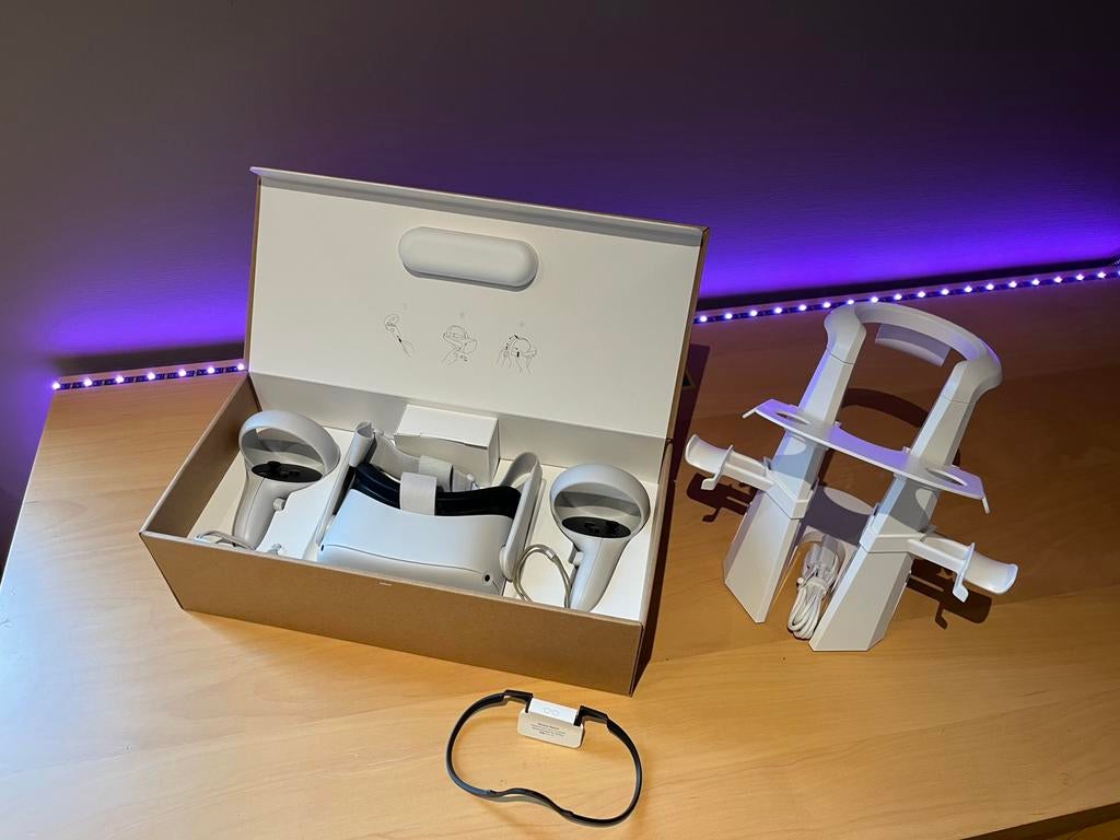 Meta Quest2 VR Bril, Games en Spelcomputers, Virtual Reality, Ophalen, Zo goed als nieuw