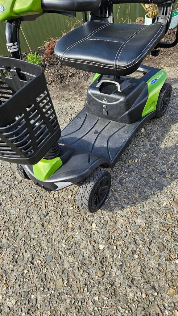 Trottinette de mobilité Invacare Colibri, divisible et pliab, Enlèvement, Pliant, Utilisé, Fauteuil roulant électrique