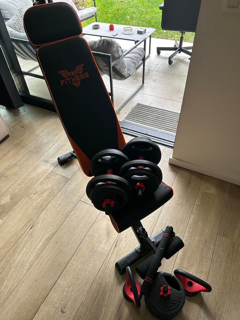 Fitness bank plus toebehoren, Sport en Fitness, Fitnessmaterialen, Ophalen, Zo goed als nieuw