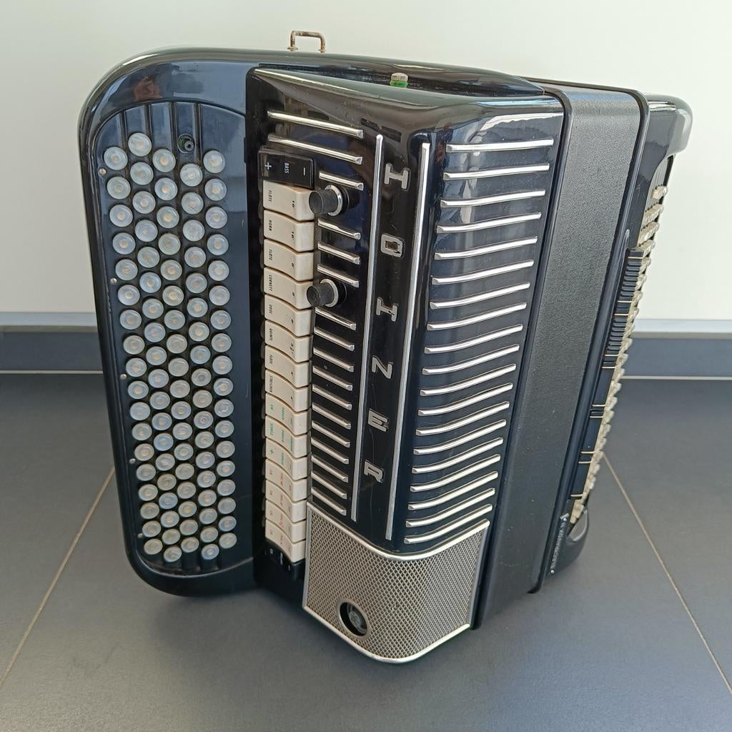 Hohner electravox accordeon., Muziek en Instrumenten, Accordeons, Ophalen of Verzenden, Gebruikt, Hohner, Met koffer