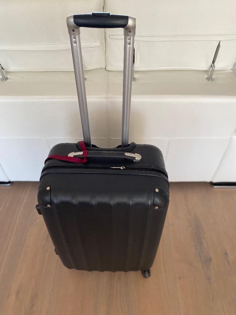 Reiskoffer, Wieltjes, Hard kunststof, Zo goed als nieuw, Minder dan 35 cm