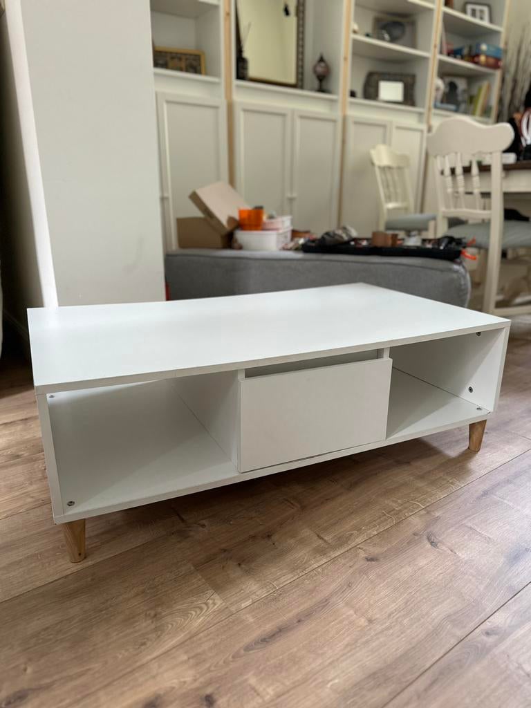 Table salon, Enlèvement, Utilisé