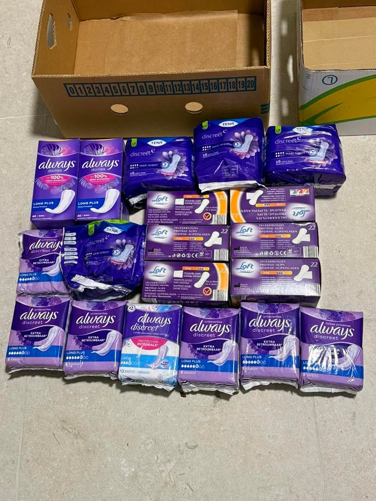 Maandverband en inlegkruisjes, Enlèvement