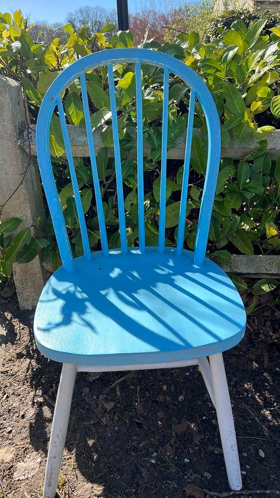 [A donner] Chaise colorée, Jardin & Terrasse, Enlèvement, Comme neuf