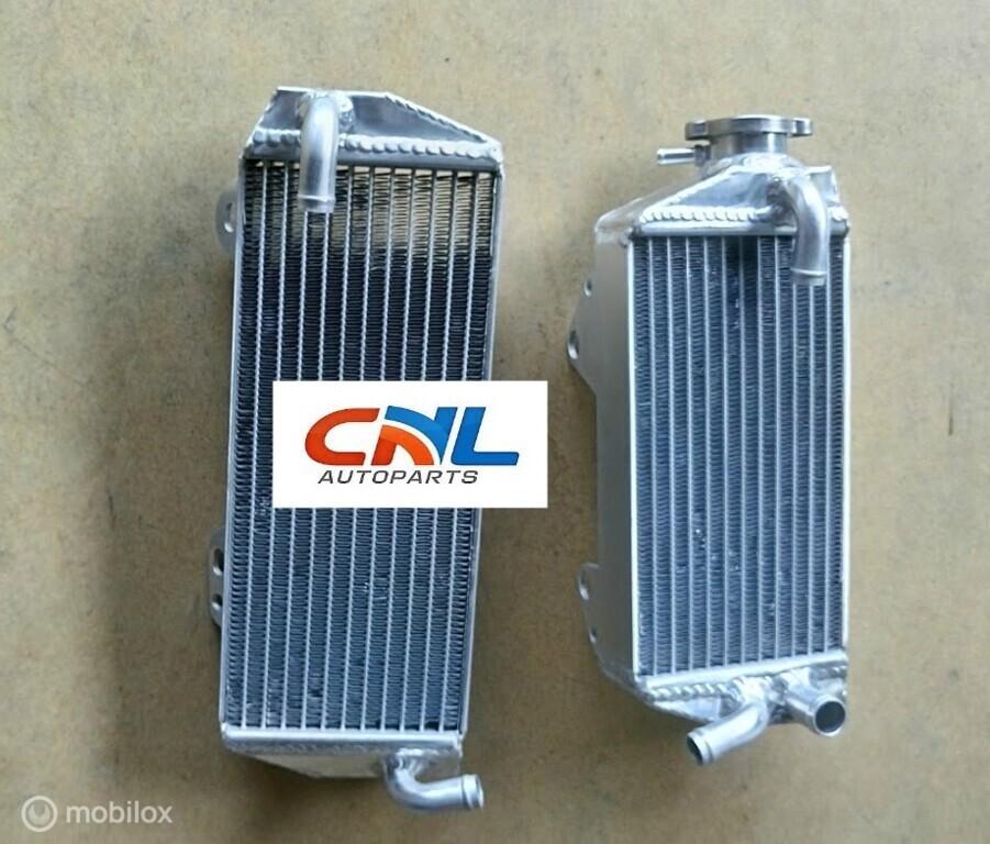 Radiateur 2010-2012 SUZUKI RMZ250 RMZ 250 11 Radiator, Nieuw, Ophalen of Verzenden