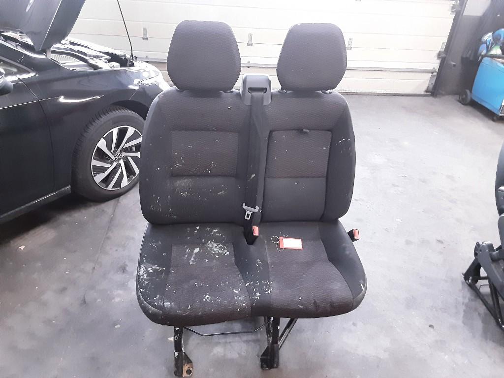 STOEL RECHTS VOOR Peugeot Boxer (U9) (01-2006/12-2023), Gebruikt, Mevr. I. Hauben, Rue de l'Espoir 34 34
4030  GRIVEGNÉE, BE, Info@Collignon.be