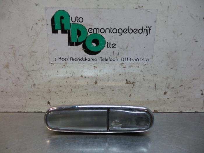 Eclairage intérieur arrière d'un Jaguar XJ, -, Utilisé, Jaguar, -