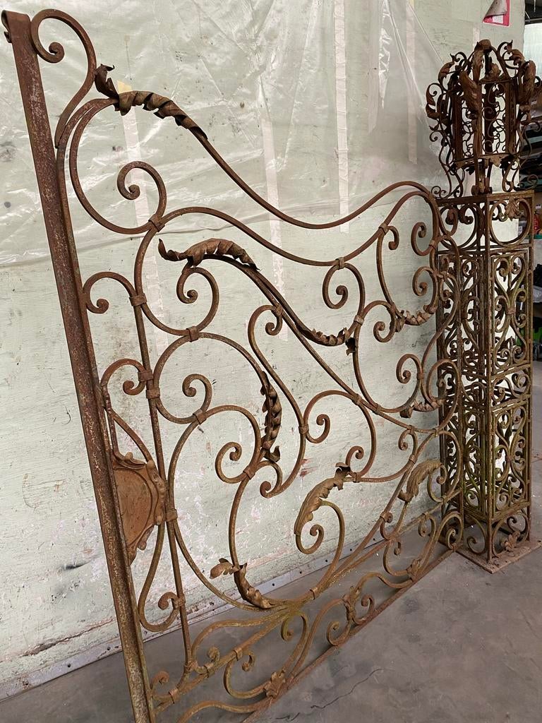 Antiek ijzeren poort, Ophalen