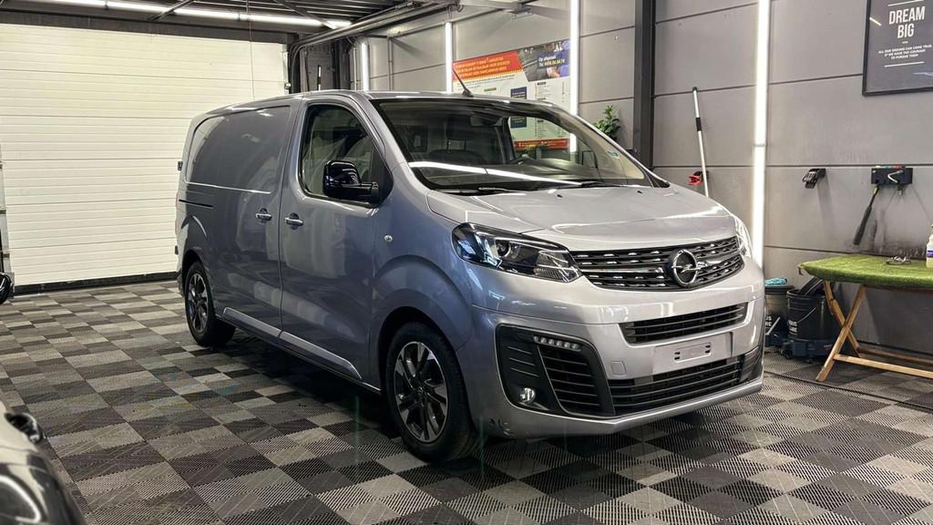 Opel VIVARO 2.0d AUTOMATIQUE bj. 2022 31000km, Auto's, Euro 6, Bedrijf, Diesel, Overige carrosserie