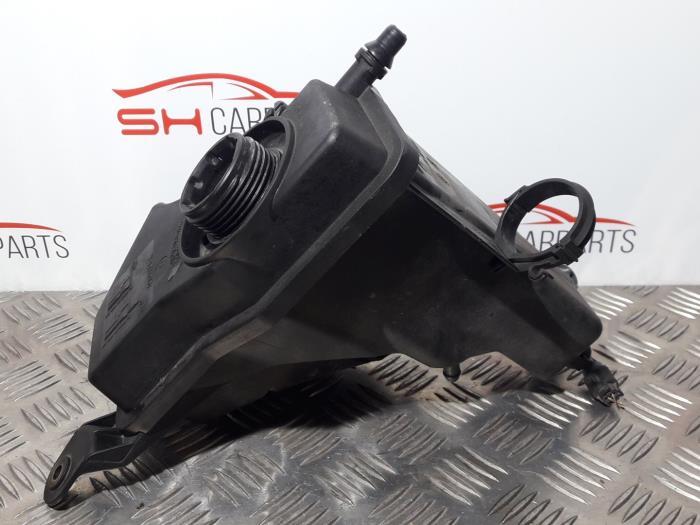 Expansievat van een BMW 1-Serie, Auto-onderdelen, Gebruikt, -, -, Ophalen of Verzenden