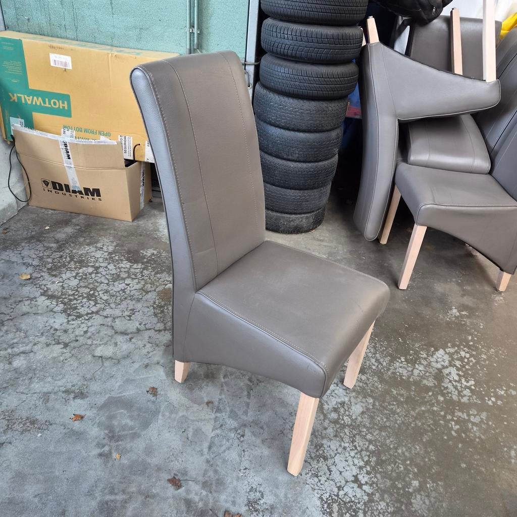 Gratis eetstoelen - 6 stuks, Ophalen