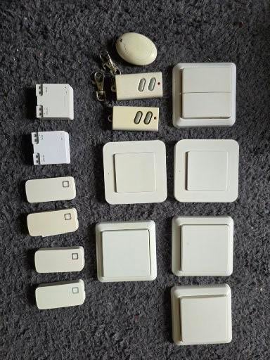 Domotica, Doe-het-zelf en Bouw, Elektriciteit en Kabels, Ophalen, Gebruikt, Schakelaar