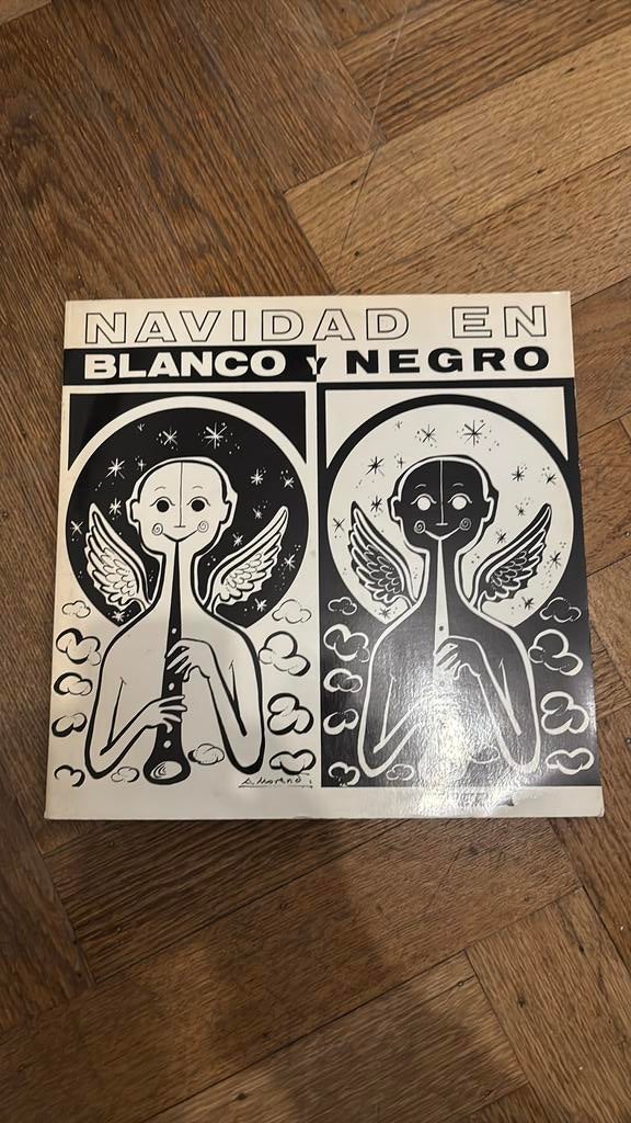 Navidad in wit en zwart, Ophalen, Gebruikt