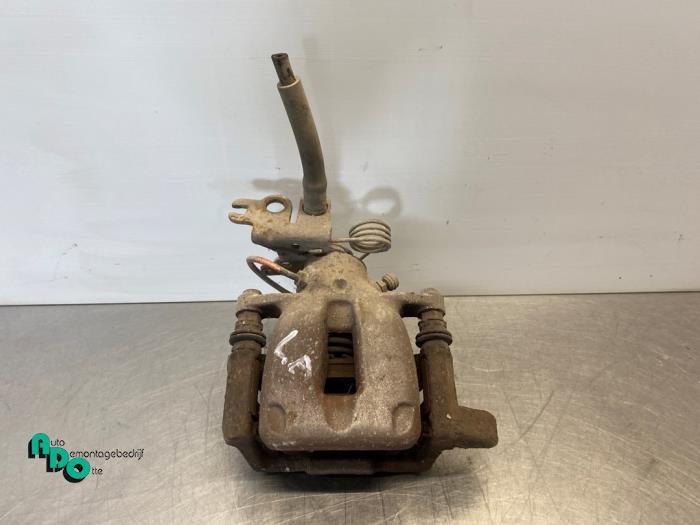 Remklauw (Tang) links-achter van een Volkswagen Caddy (Caddy, Gebruikt, -, Volkswagen, -