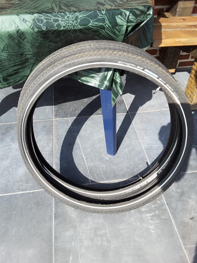 Buiten + binnenbanden, Fietsen en Brommers, Ophalen, Zo goed als nieuw, Band, Schwalbe