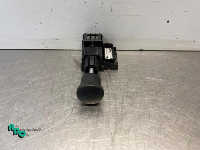 Commutateur feu antibrouillard d'un BMW 3-Serie (3-Serie 90-, Autos : Pièces & Accessoires, Tableau de bord & Interrupteurs, BMW