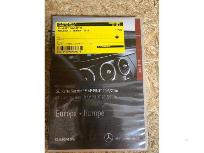 Navigation carte SD d'un Mercedes Diversen, Neuf, -, -, -