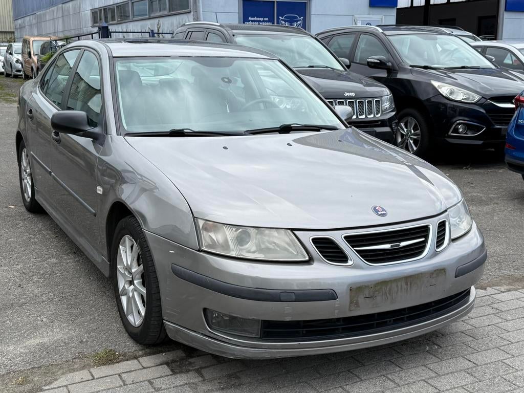 Saab 9-3 2.0 Benzine Automaat 2006. 110kw, Auto's, Saab, 110 kW, 4 cilinders, Leder, Grijs