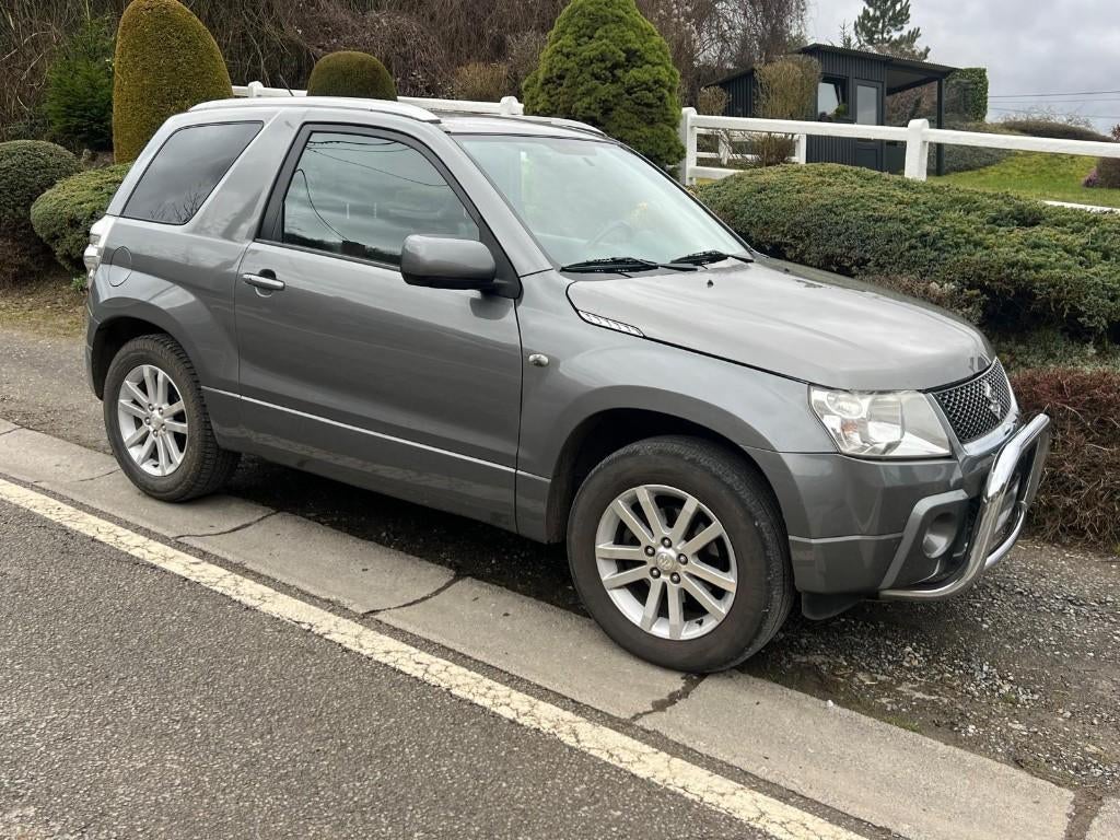 Suzuki Grand Vitara 1.9 DDIS 4X4, Autos, Cuir, Argent ou Gris, Achat, USB
