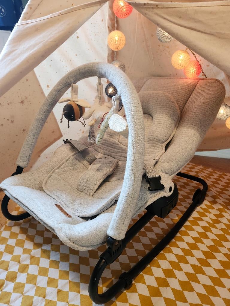 Relax bébé Little dutch gris, Enfants & Bébés, Relax bébé, Autres marques, Avec ceinture(s), Enlèvement, Utilisé