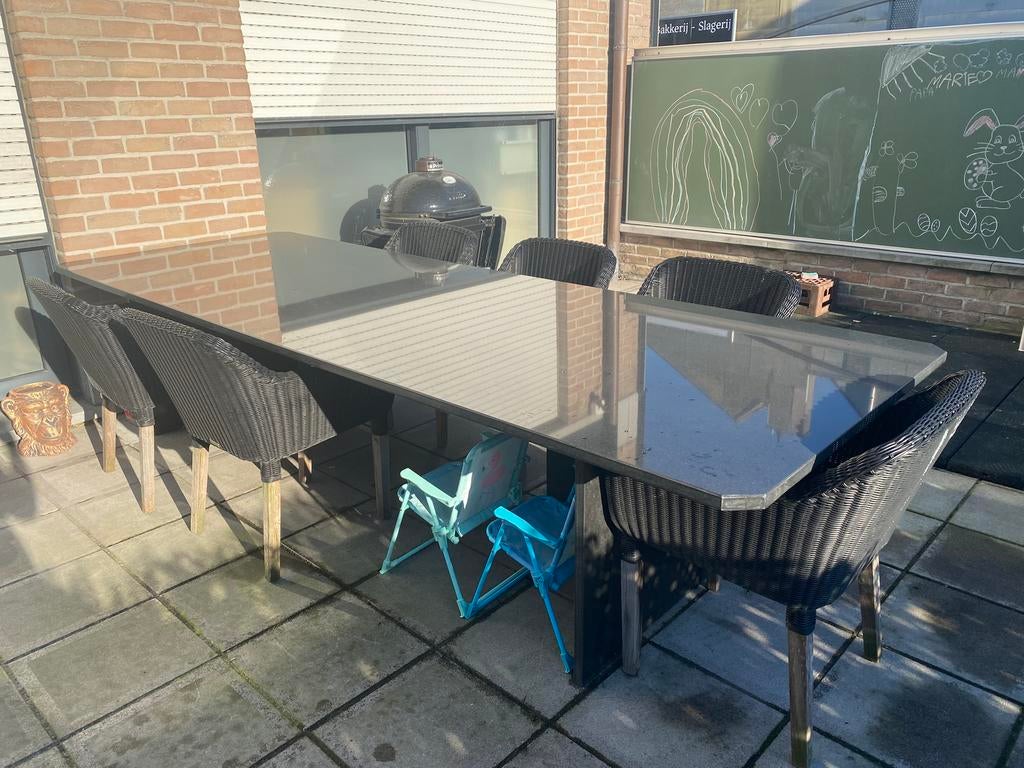 Granieten eettafel 10-12 personen, Tuin en Terras, Ophalen, Zo goed als nieuw