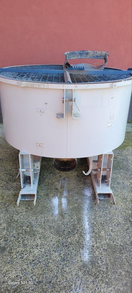 Bêtonneuse 800l sur tracteur, Bricolage & Construction, Enlèvement ou Envoi