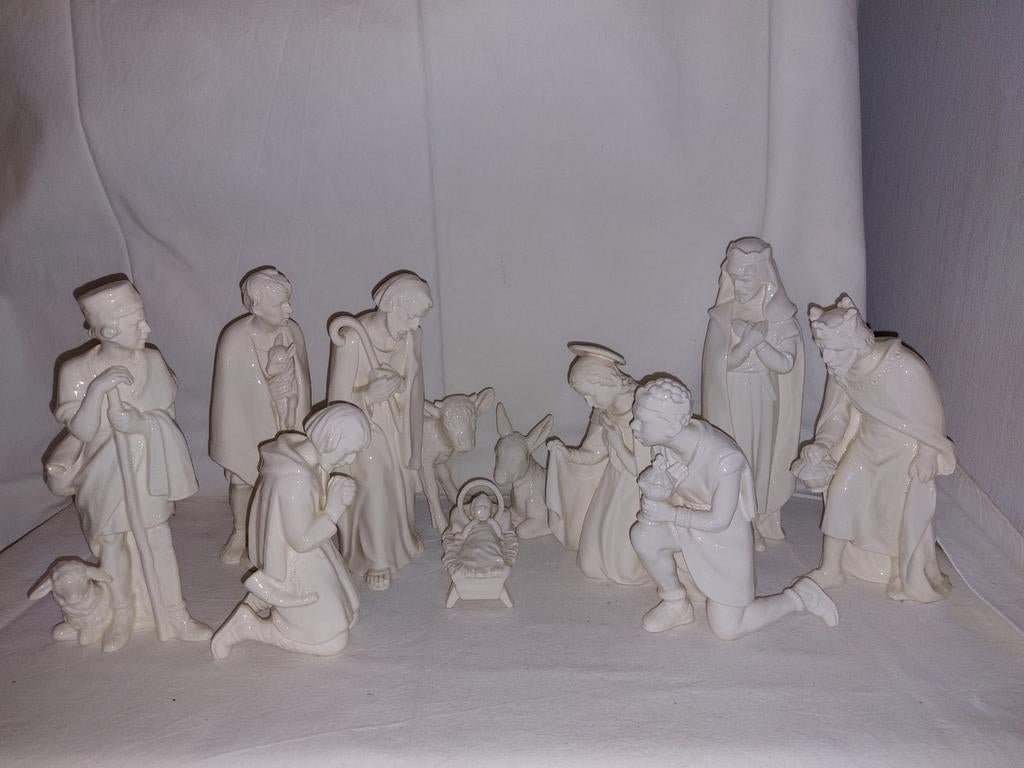 Glanzend witte kerstgroep HX306 Goebel zonder kerststal, Ophalen of Verzenden