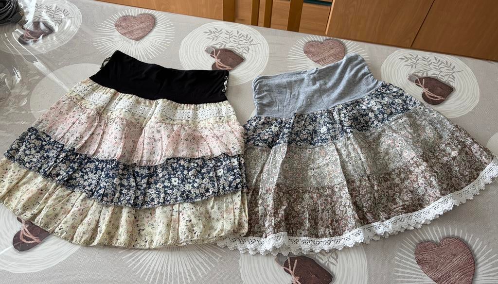 Set 2 rokjes met ruches - One size fits all - Liberty-stijl, Kleding | Dames, Rokken, Ophalen of Verzenden, Zo goed als nieuw