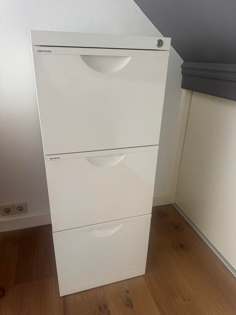 Archief ladekast, Ophalen, Zo goed als nieuw