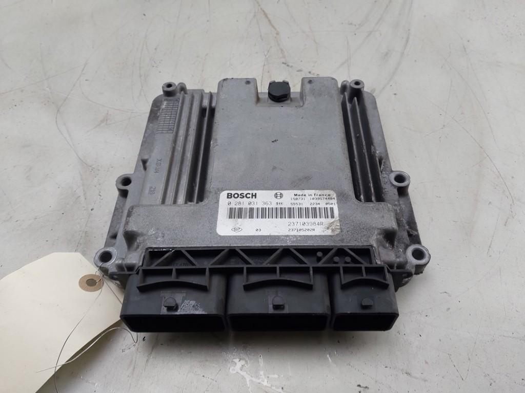 CALCULATEUR MOTEUR ECU Vivaro (|237103984R|0281031363|), Robert Bosch AG, Opel, Utilisé, Robert-Bosch-Allee 1
74232  Abstatt, DE