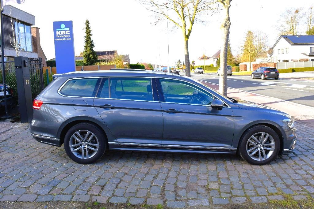 Vw Passat 1.4TSi/R-LINE/VIRTUAL/PANO/LED/GARANTIE, Auto's, Voorwielaandrijving, Stof, 4 cilinders, 124 g/km