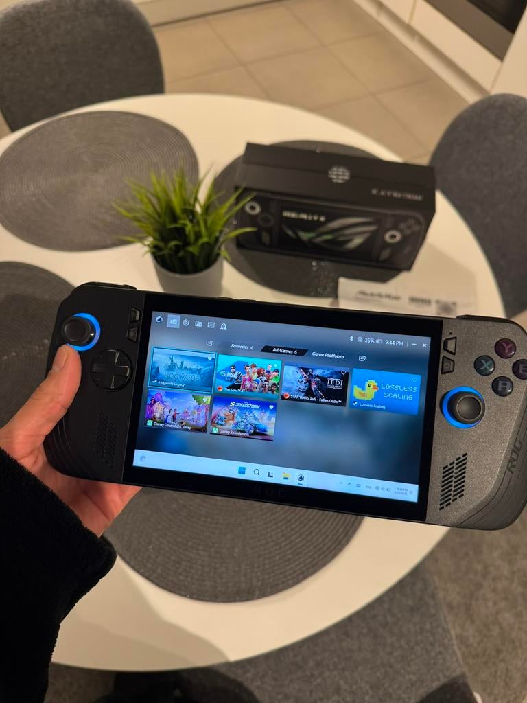 ROG Ally X, Consoles de jeu & Jeux vidéo, Enlèvement