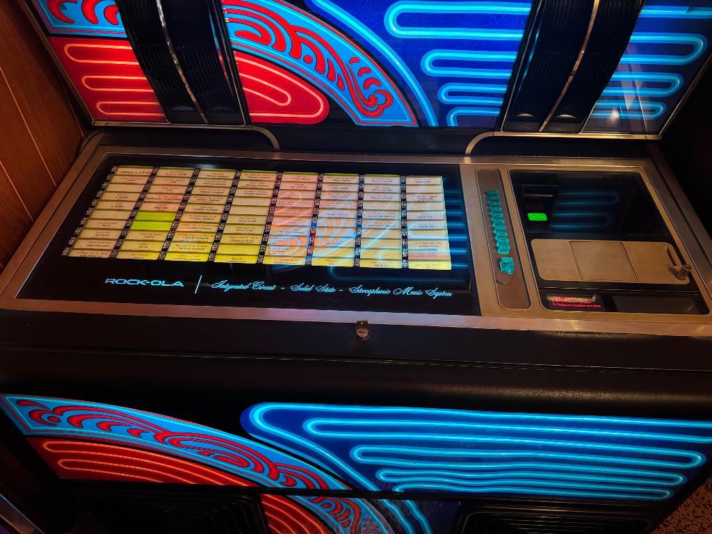 Juke box Rock-Ola, Verzamelen, Automaten | Jukeboxen, Ophalen, Gebruikt, Rock Ola, Met singles