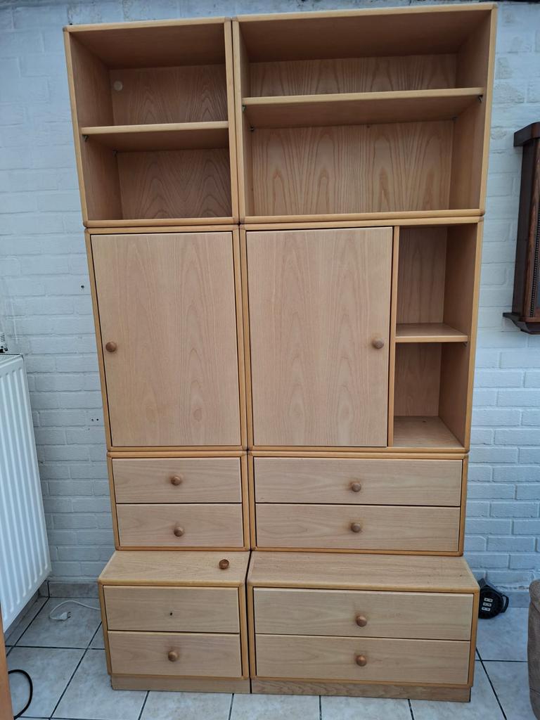 Mooie vintage kast van het merk Hulsta, Huis en Inrichting, Ophalen, Gebruikt, 200 cm of meer, Minder dan 150 cm