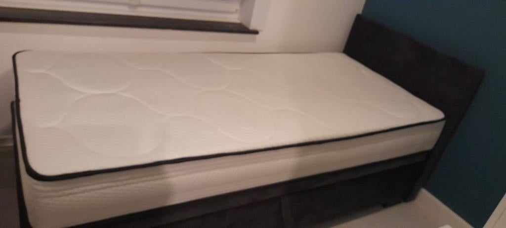 Eenpersoons springbox, Ophalen, Eenpersoons