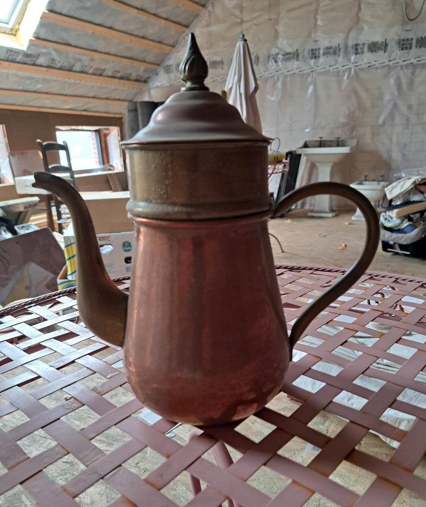 cafetière en cuivre, Enlèvement, Cuivre