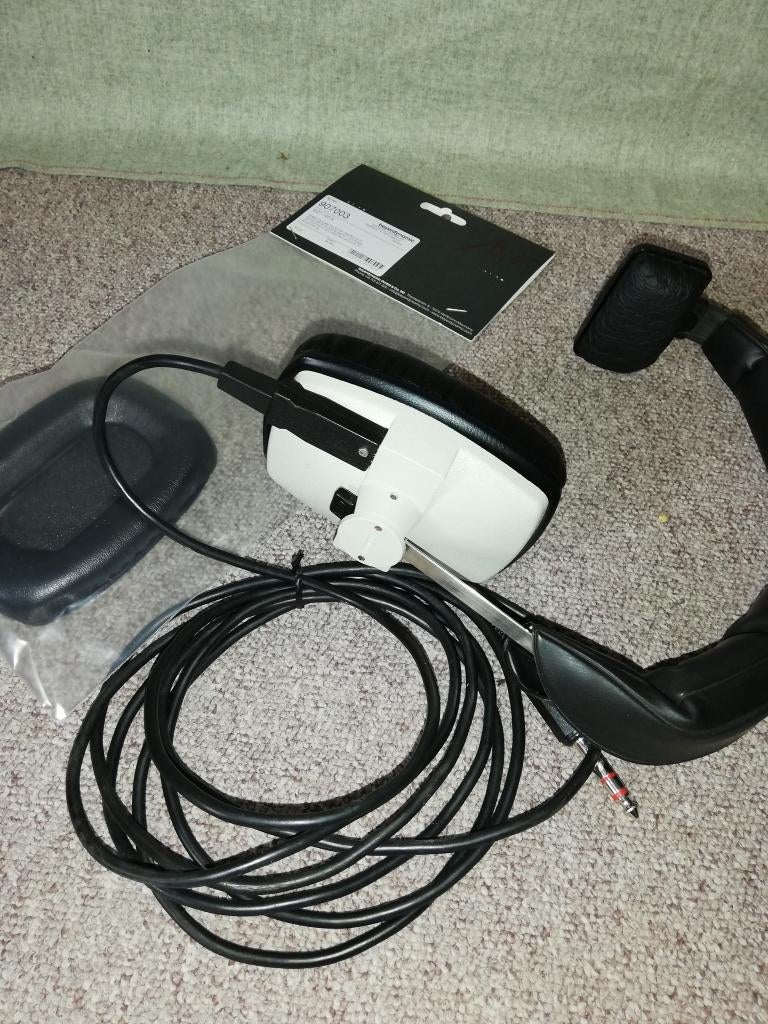 HOOFDTELEFOON DJ BEYERDYNAMIC DT 102 /400 OHM, Audio, Tv en Foto, Hoofdtelefoons, Ophalen of Verzenden, Zo goed als nieuw, Over oor (circumaural)