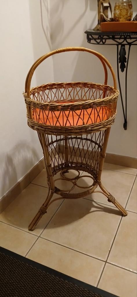 Tripode bar en rotin vintage, Enlèvement