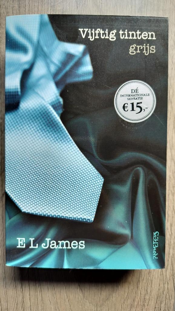Boek "50 tinten grijs" E.L. James, Boeken, Romans, Ophalen, Zo goed als nieuw, E.L. James, België