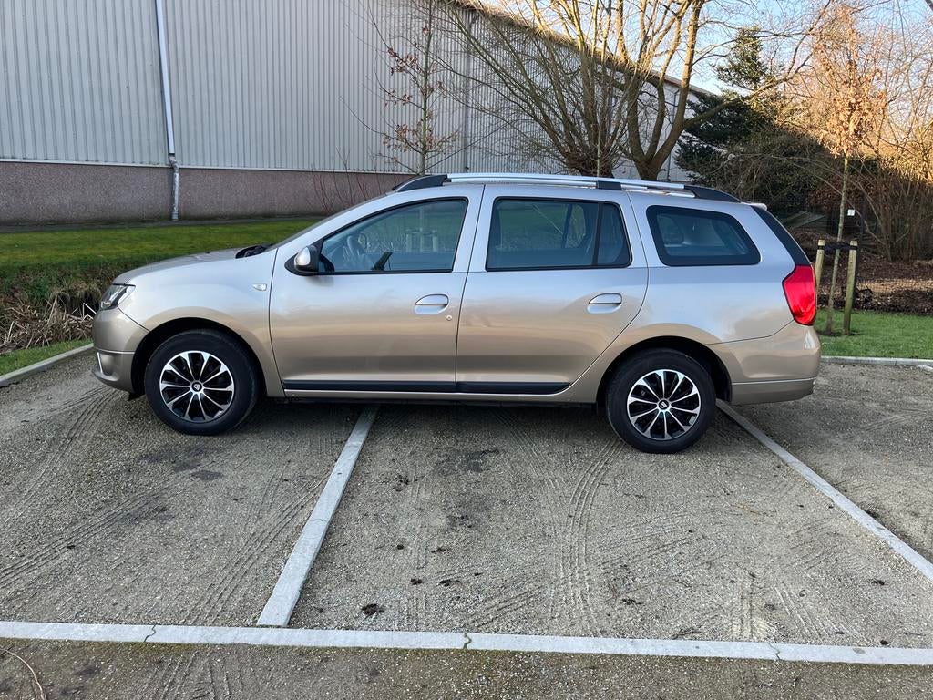 Dacia Logan MCV in showroomconditie Gekeurd met Garantie, Auto's, Dacia, Voorwielaandrijving, Euro 5, Stof, Zwart